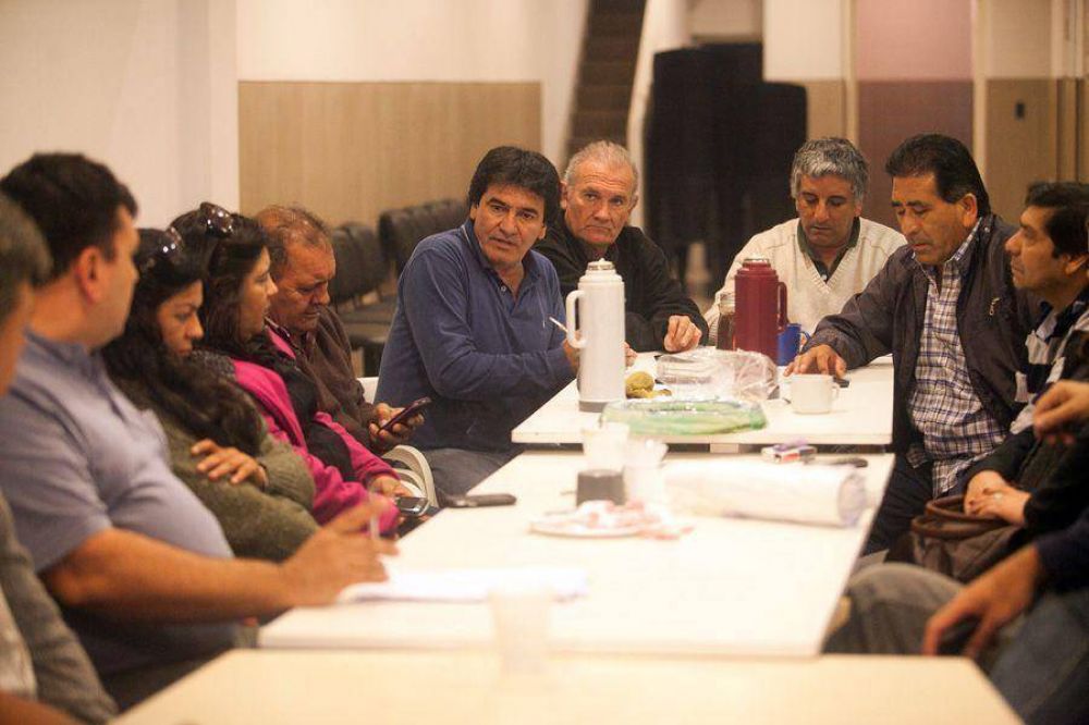 �Debemos apuntalar al sector fresquero para generar m�s trabajo en el puerto�