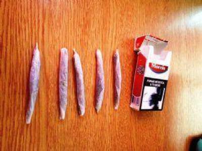 Encuentran coca�na y marihuana en la v�a p�blica