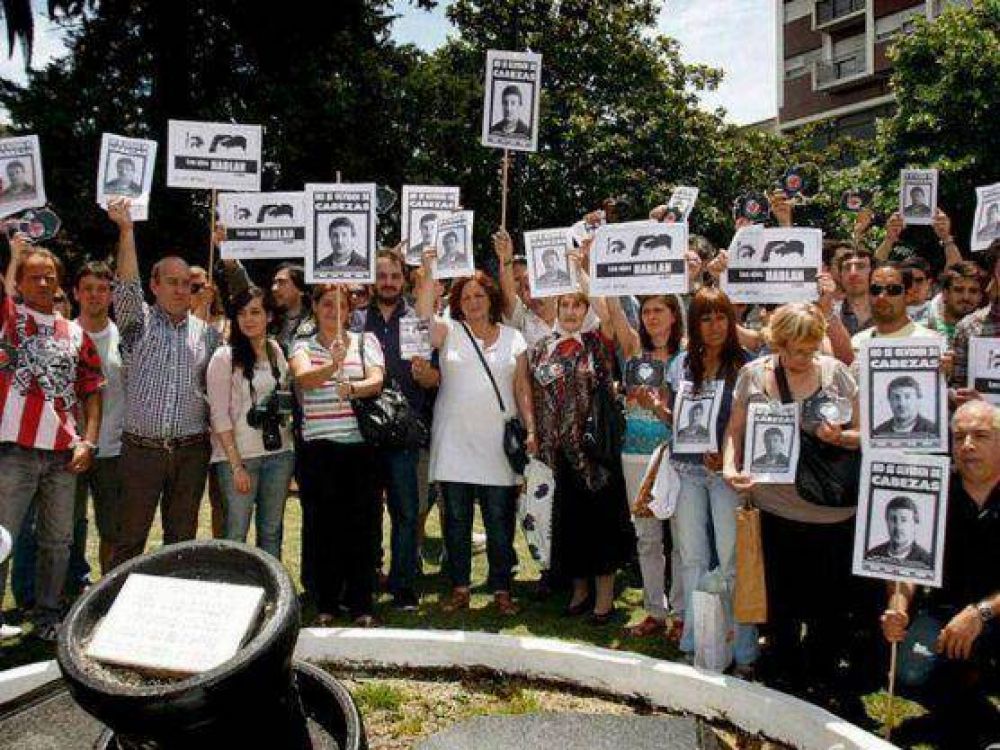 En el d�a de su cumplea�os, familiares y amigos recuerdan este viernes a Jos� Luis Cabezas