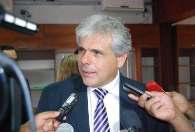 Para el Ministro Sa�l: 