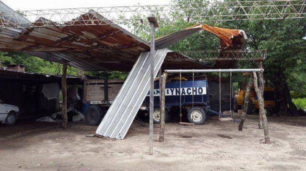 Una feroz tormenta caus� graves da�os en el interior provincial