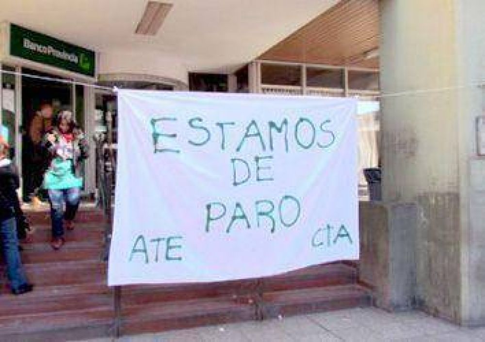 Hoy y ma�ana realizar�n un paro los trabajadores estatales