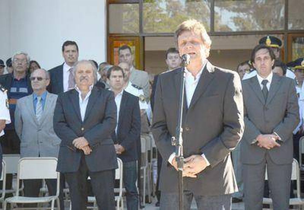 El 2 de enero comienza la formaci�n de los futuros polic�as locales