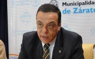 Z�rate: Denuncian a C�ffaro por gasto millonario en Cumbre del Tango