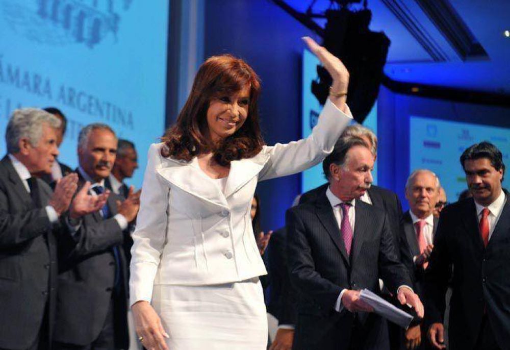Cristina reapareci� en p�blico: 