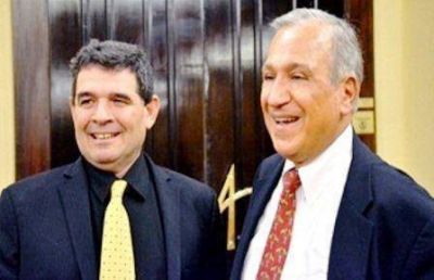 Romero lanza su candidatura con Olmedo de Vice