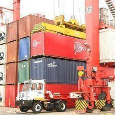 Fuerte ca�da de las exportaciones: la peor en 5 a�os