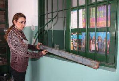 Por los robos, en escuelas pondr�n seguridad privada