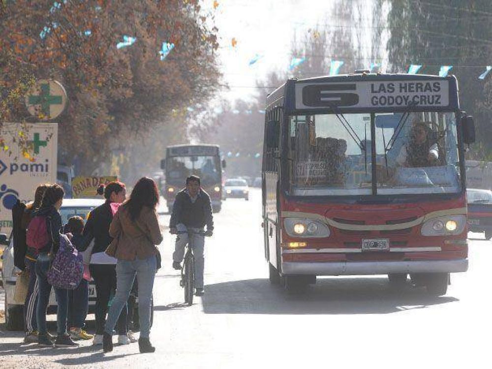 Estos son los servicios de transporte que parar�n este jueves durante la ma�ana