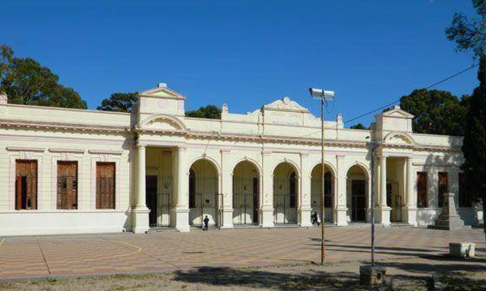 Pidieron al Municipio que regularice la provisi�n de agua potable a escuelas