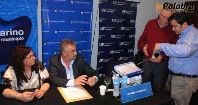 Curetti firma el inicio de obra de ampliaci�n del Gasoducto Villarino � Patagones 