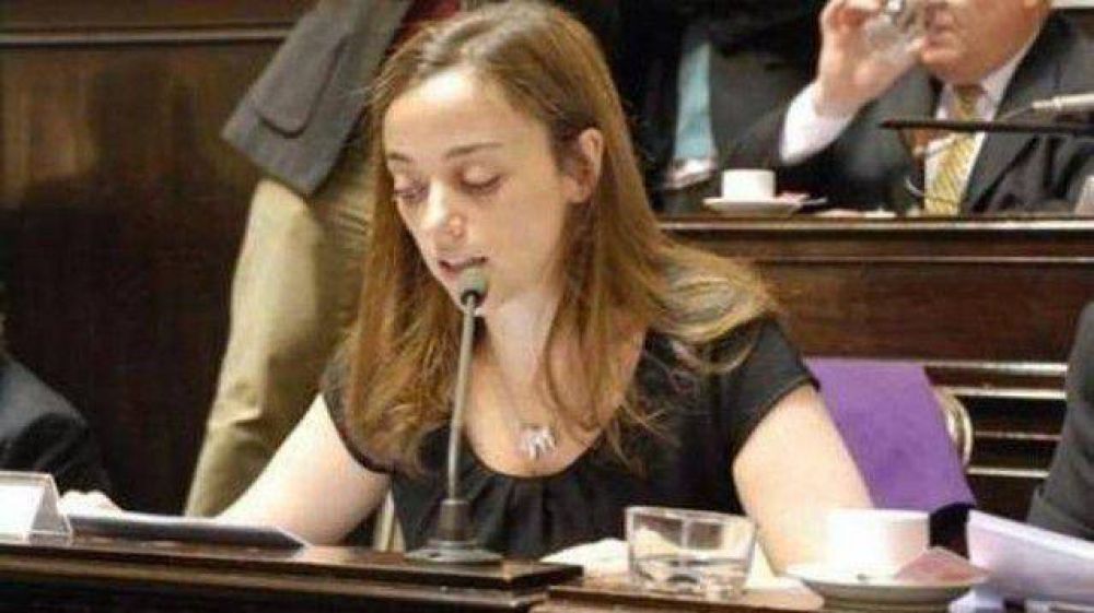 Sorpresa: la hija de Leopoldo Moreau se acerca a Massa