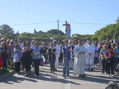 H�ctor Cardelli: �Mar�a pide para nosotros luz, liberaci�n y purificaci�n�