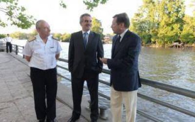 Rossi entreg� equipamiento al Museo Naval de Tigre