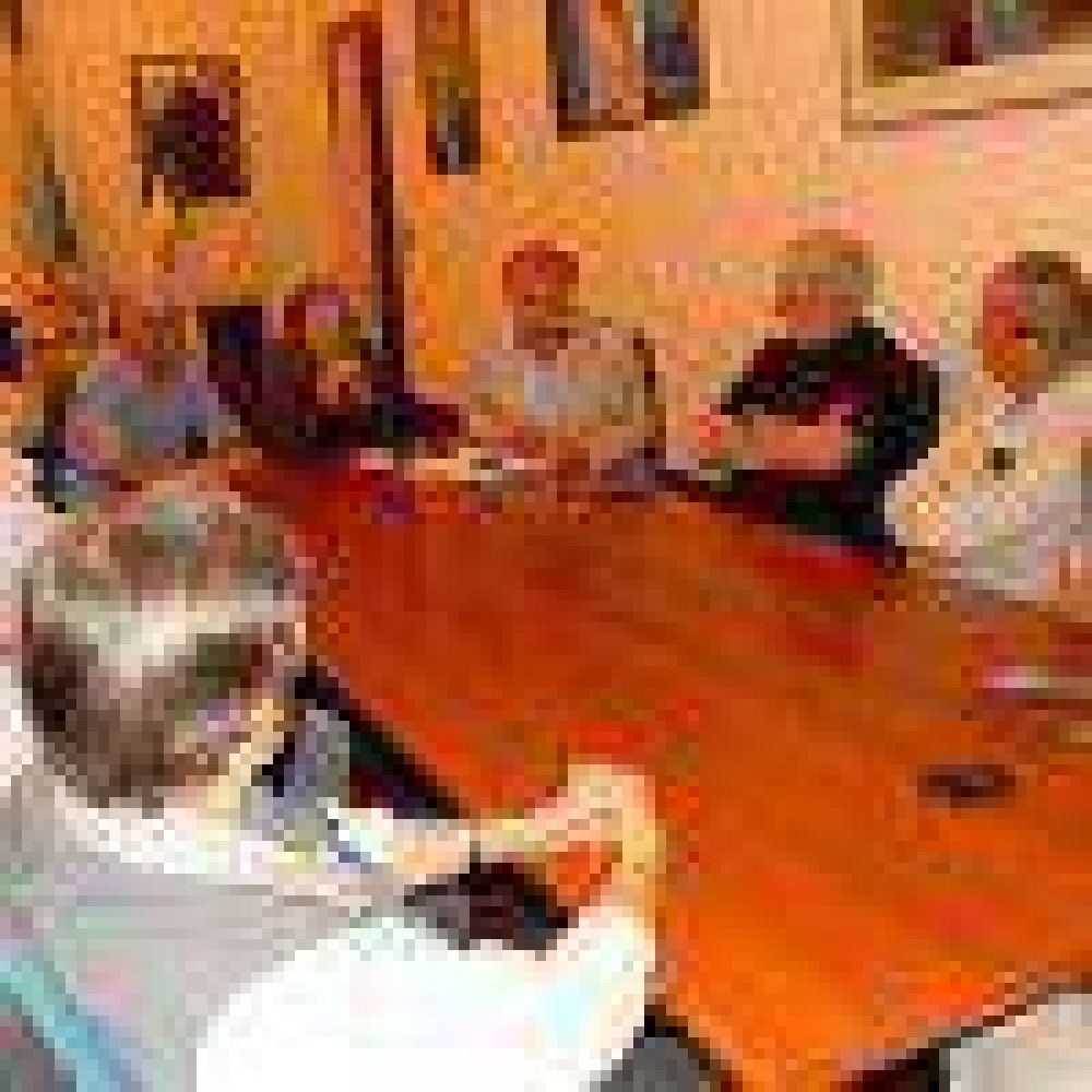 Informe de situaci�n a productores en una reuni�n con el Ente Vial