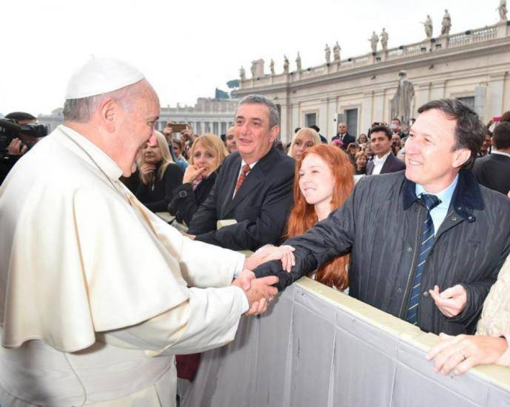 Bevilacqua pudo saludar al Papa 