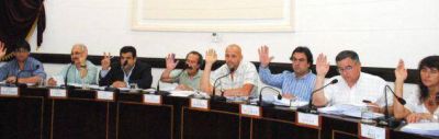 Concejales prohiben la venta de pirotecnia en 25 de Mayo