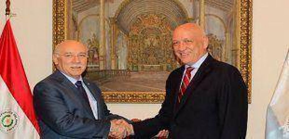 Antonio Bonfatti se reuni� en Asunci�n con el canciller de Paraguay 