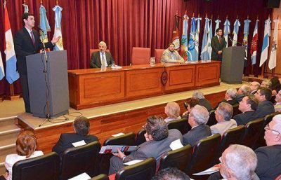 Urtubey particip� en la apertura de las Jornadas del Foro Federal de Consejos de la Magistratura y Jurados de Enjuiciamiento