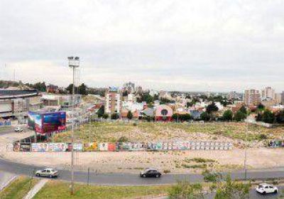 Reclaman tierras que vendi� el Municipio 