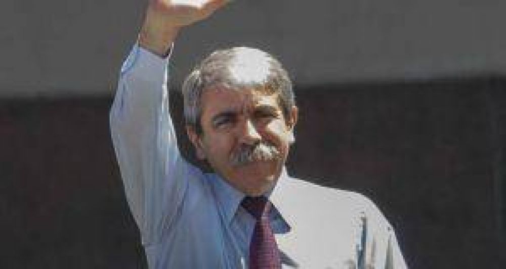 An�bal Fern�ndez llega a Jujuy