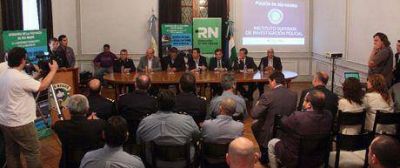 Weretilneck presidi� lanzamiento del nuevo Instituto Superior de Investigaci�n Policial