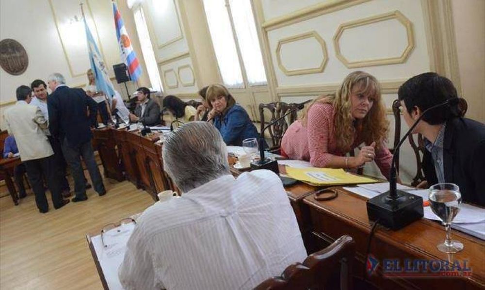 Aprobaron pr�rroga para las empresas de colectivo y primera lectura para la licitaci�n 