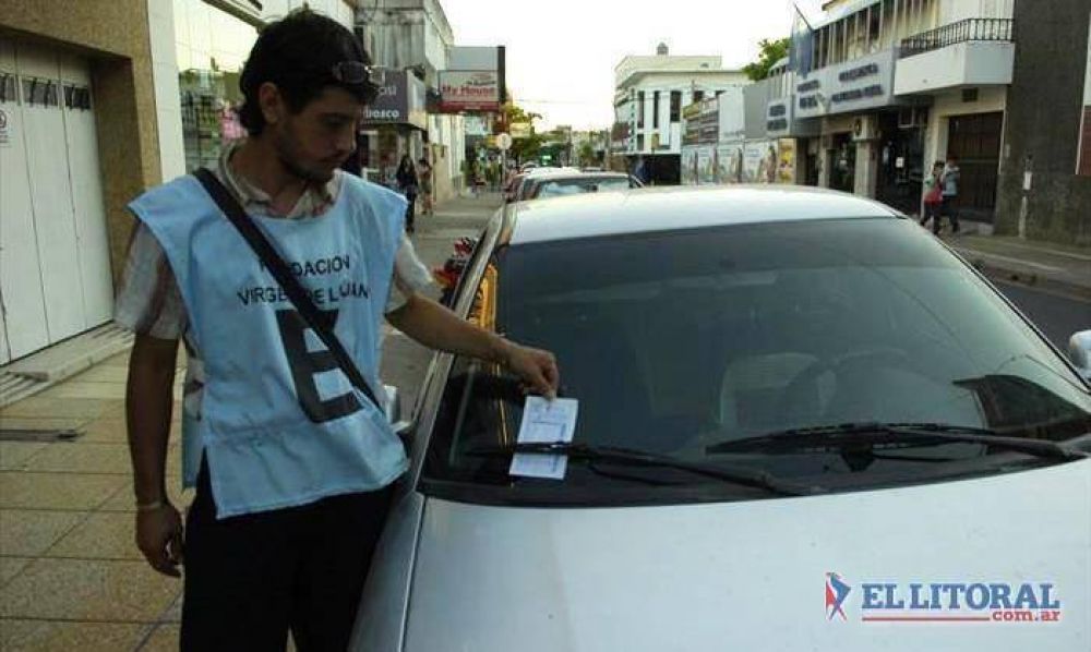 Estacionamiento: tarjeteros ped�an una suba a $6 pero R�os confirm� un aumento a $5 