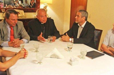 Ferraresi y el ministro Casal firmaron un convenio contra la trata de personas