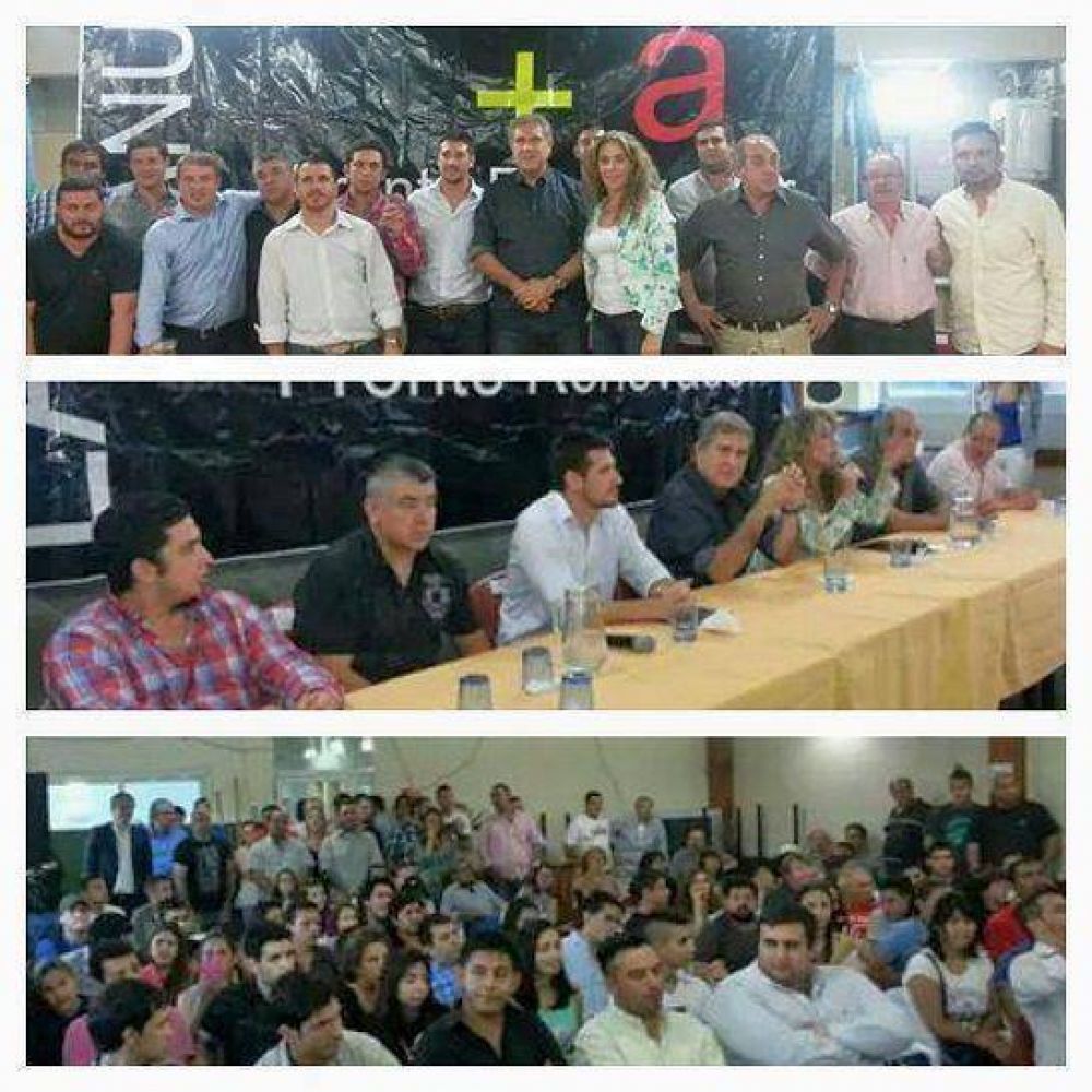 Pallares con los J�venes de la Tercera en Lan�s