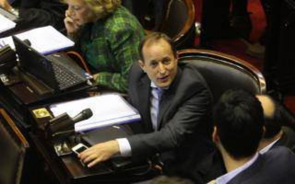 Insaurralde vuelve a la intendencia de Lomas de Zamora