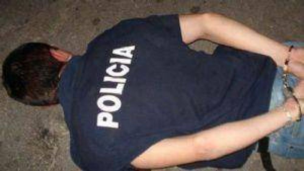 Detenido por cobrar coimas en la Escuela de Polic�as de Salta