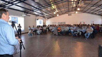 Bordet lanz� su candidatura con menos ruido del anunciado	 