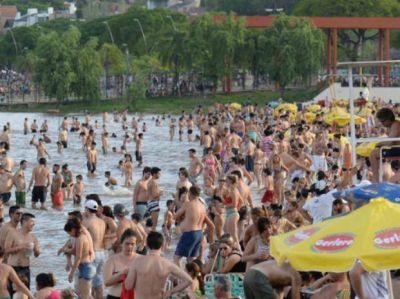 La temporada de verano en la costa de Rosario viene con un alza del 56 por ciento