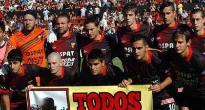 Col�n visita a Douglas Haig en busca del ascenso a Primera