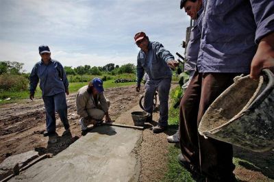 Plan Cooperativas: un proyecto de oportunidades, cautivo del uso pol�tico