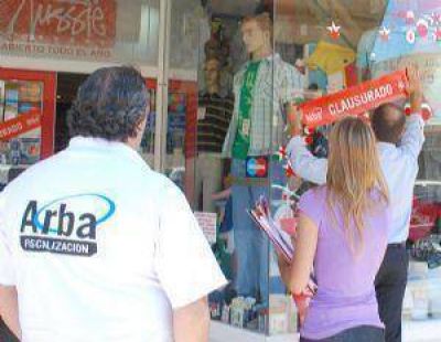 Arba clausur� dos comercios de Jun�n