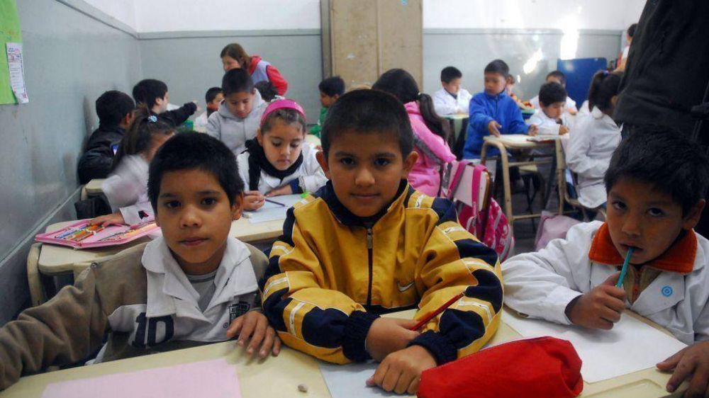 Baj� la cantidad de alumnos que eligen anotarse en escuelas p�blicas de Bah�a Blanca
