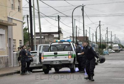 A los golpes reducen a un ladr�n en intento de robo en Villa Floresta
