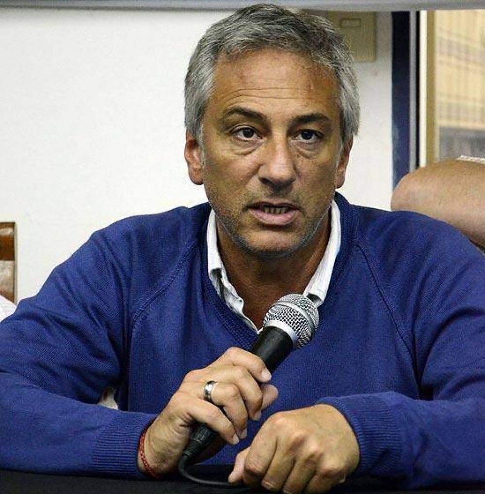 �En 2015 habr� operaciones medi�ticas para sostener a Scioli y al Gobierno Nacional