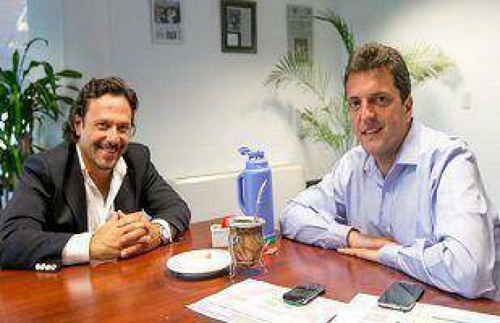 Massa bendijo a S�enz como candidato a intendente por el Frente Renovador