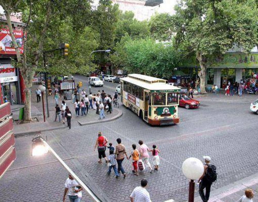 Fin de semana en Mendoza: cerca de 15 mil turistas arribaron a la provincia