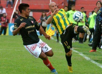 Aldosivi no lo supo aguantar y dej� escapar una gran chance en C�rdoba