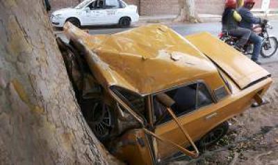 Los accidentes dejan al menos 11 heridos, dos de ellos graves