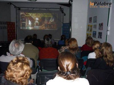 La �pera Tosca se present� en vivo en Carmen de Patagones