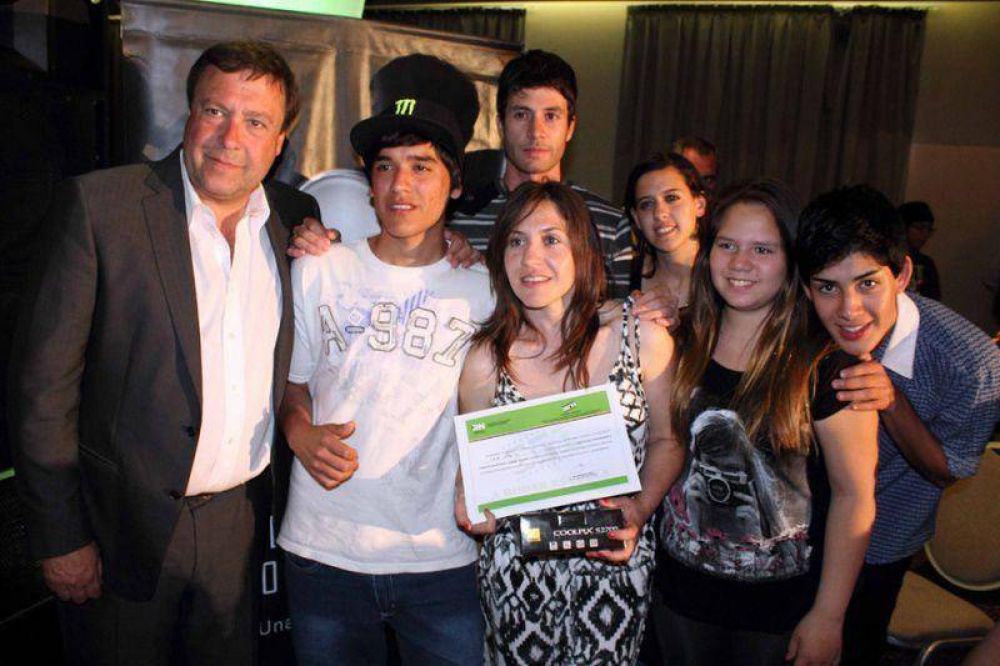 Weretilneck acompa�� a m�s de 200 estudiantes y docentes premiados en el cierre del festival �A Rodar Escuela�