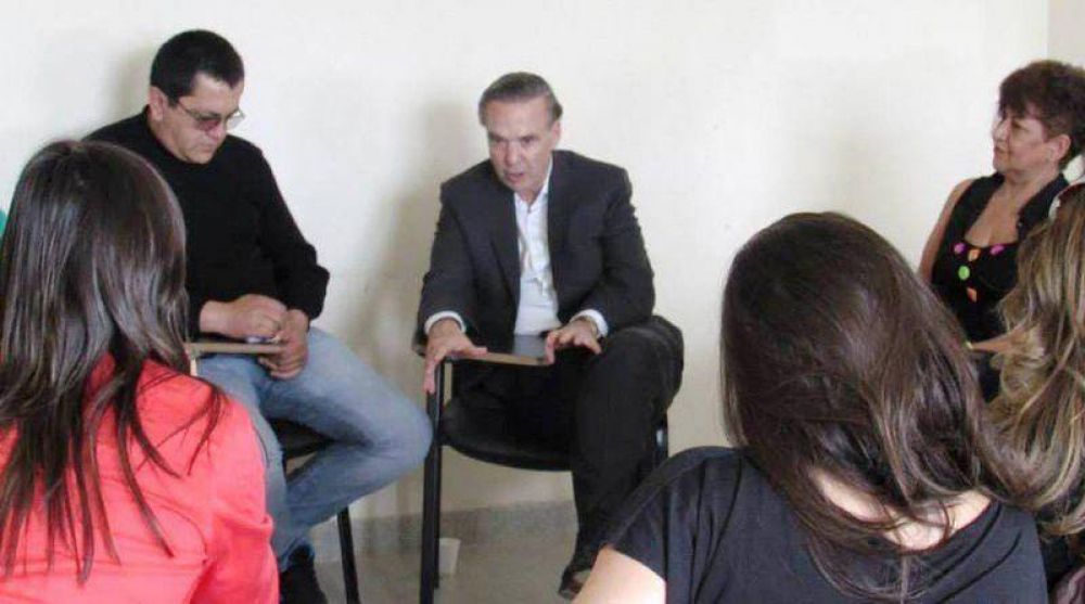 El senador Miguel Pichetto realiz� la primera reuni�n de equipos t�cnicos