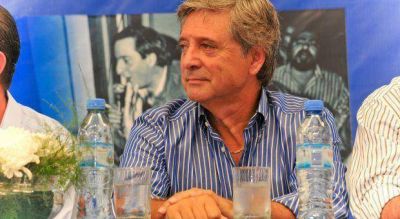 PJ Bonaerense: Horacio Gonz�lez reivindic� el rol de La C�mpora dentro del kirchnerismo
