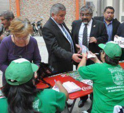 Una gran cantidad de gente participar�