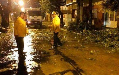 El comit� de crisis de San Mart�n trabaj� intensamente durante el temporal